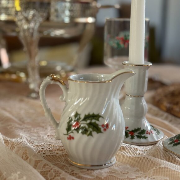 Vintage Christmas Creamer, Sugar Bowl & 2 Candle Holders Set Made in Japan - Picture 6 of 8